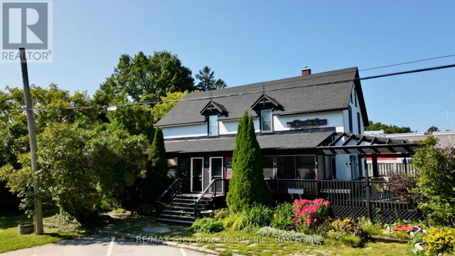 8 Helen Street, Northern Bruce Peninsula