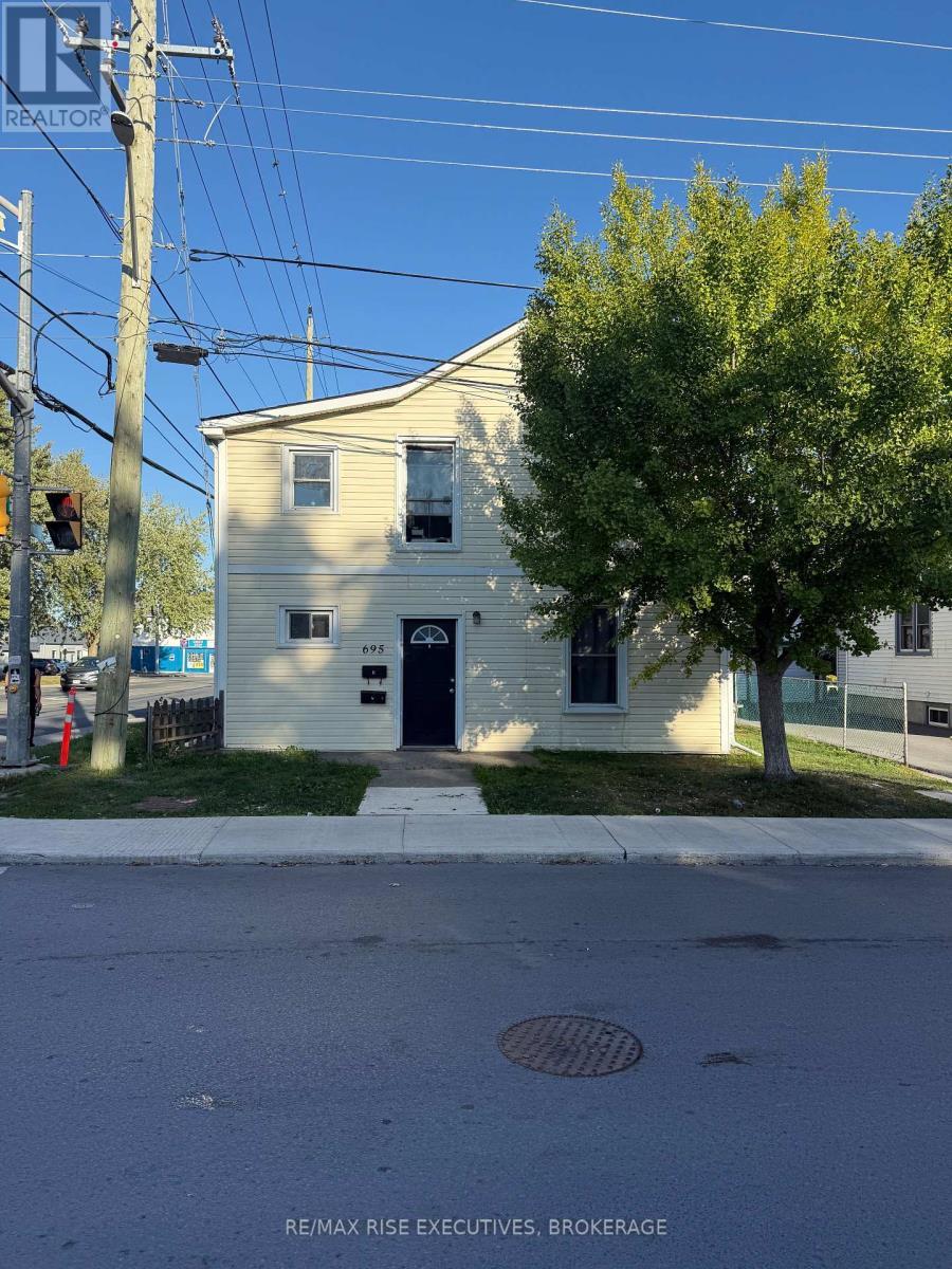 695 Victoria Street, Kingston (east Of Sir John A. Blvd)