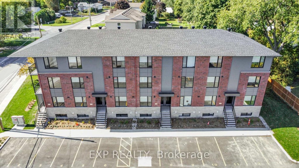 2 - 251 Castor Street, Russell