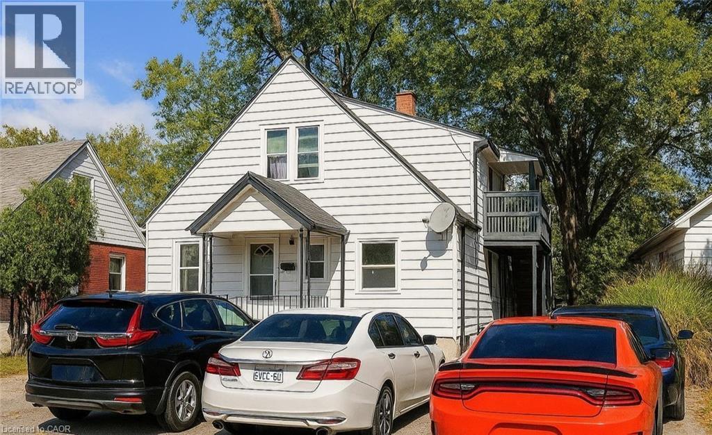 96 Emery Street W, London