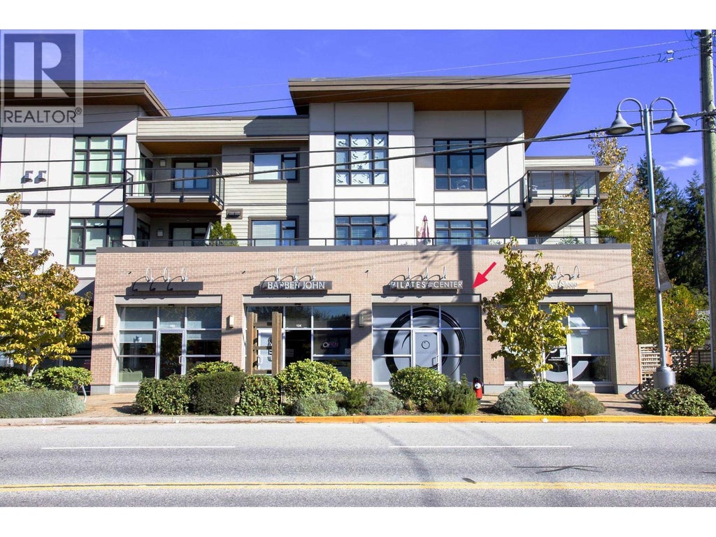 C105 5682 Wharf Avenue, Sechelt