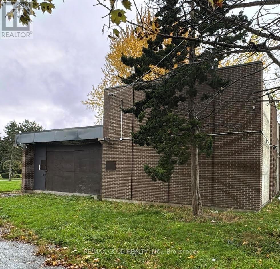 6 Easton Place, Brampton (southgate)