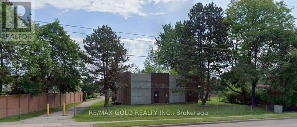 6 Easton Place, Brampton (southgate)