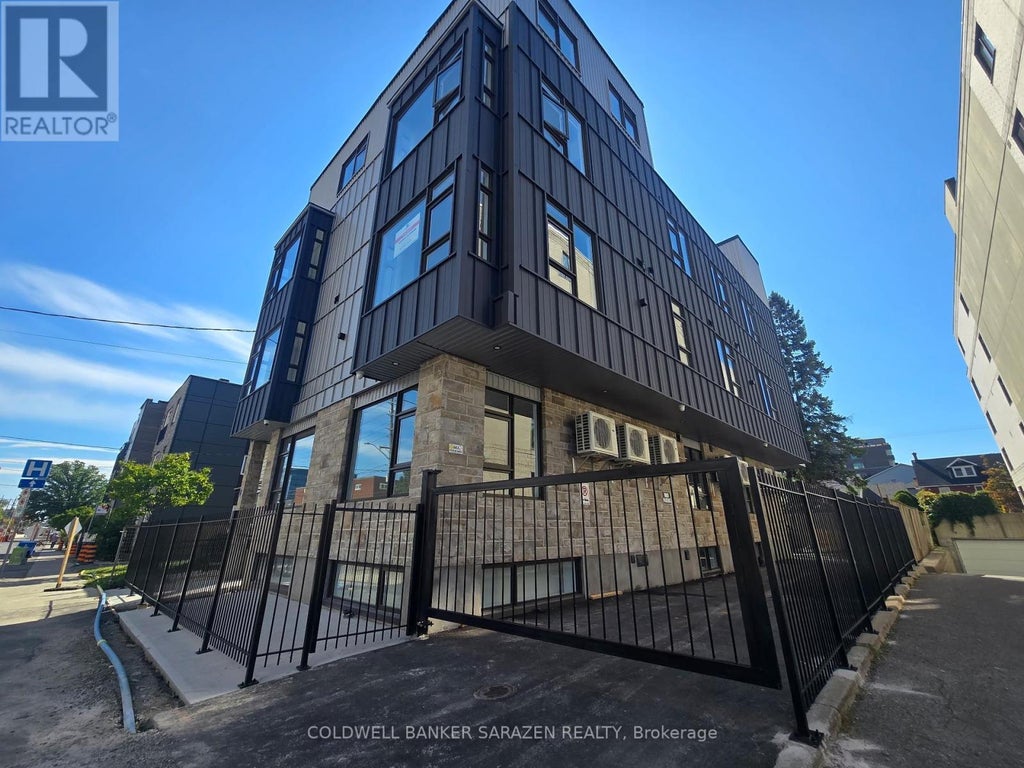 201 - 10 Mcarthur Avenue, Ottawa