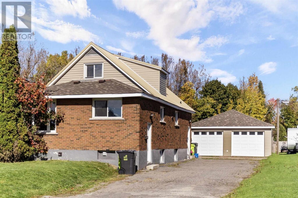 46 Stevens St, Sault Ste. Marie