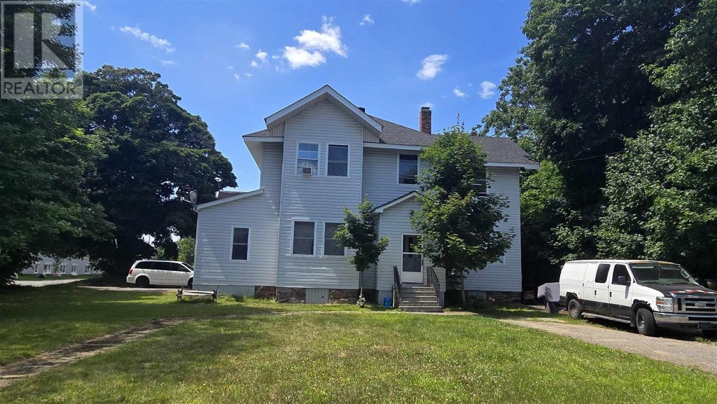 139 Church Street, Sault Ste. Marie