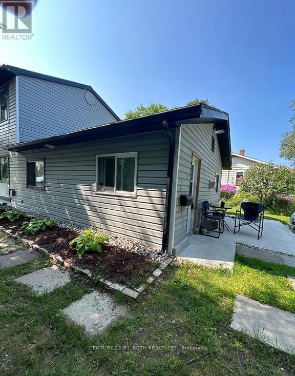 #2 - 53 Collins Street, Collingwood