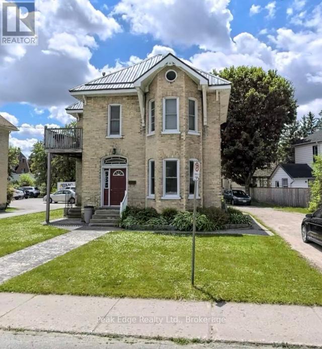 7 Durham Street E, Brockton