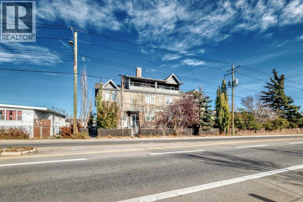 7716 Bowness Road Nw, Calgary