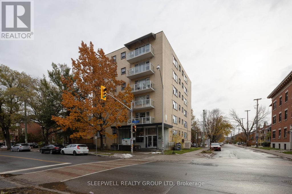 280 Laurier Avenue E, Ottawa