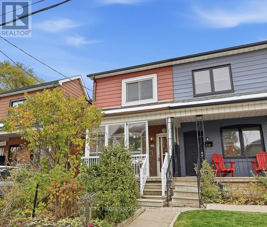 127 Kane Avenue, Toronto (keelesdale-Eglinton West)