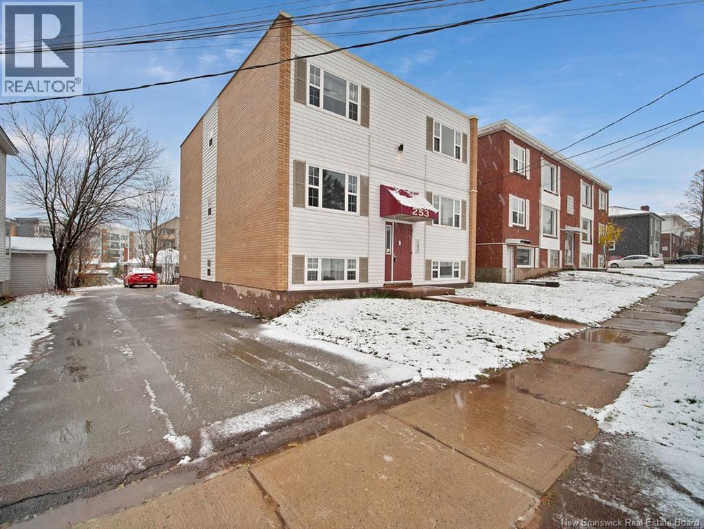 253 West Lane, Moncton