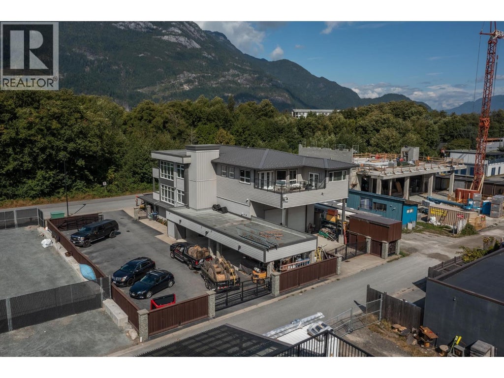37718-37738 Third Avenue, Squamish
