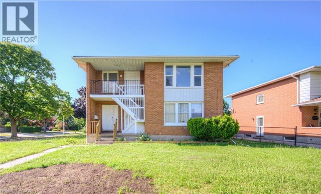 100 Westwood Road, Kitchener