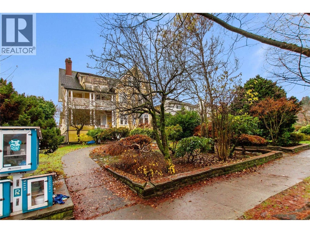 2770 Cambridge Street, Vancouver