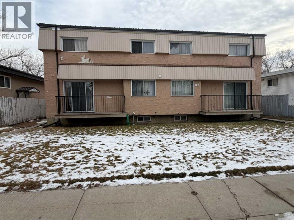 16 Greenbrook Crescent E, Brooks