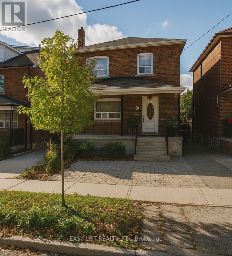 10 Fairbank Avenue, Toronto (caledonia-Fairbank)