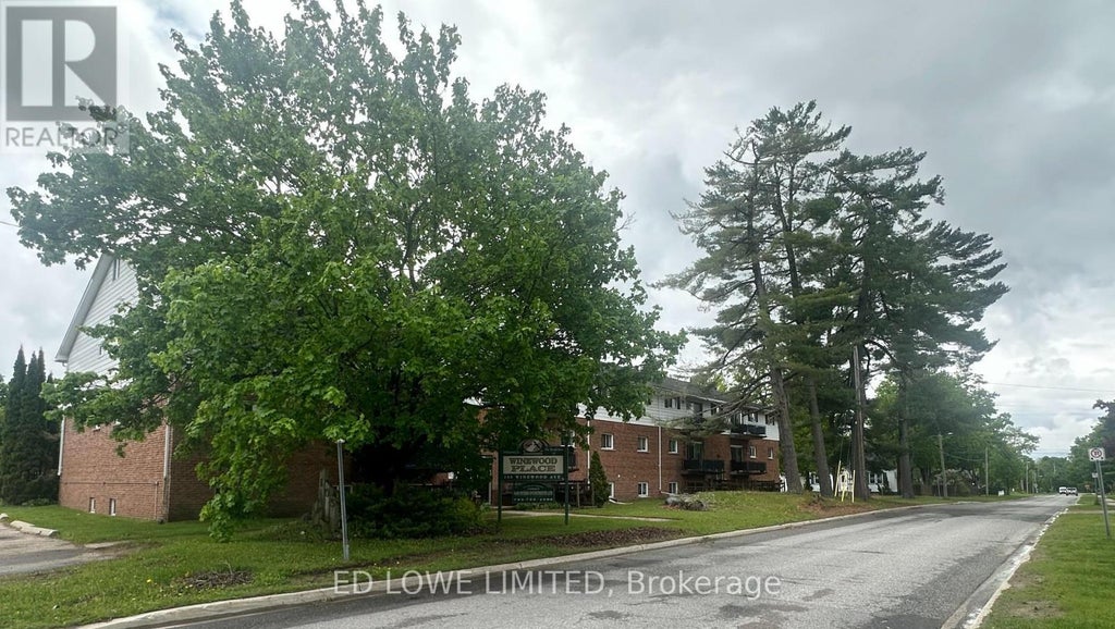 105 Winewood Avenue W, Gravenhurst (muskoka (s))