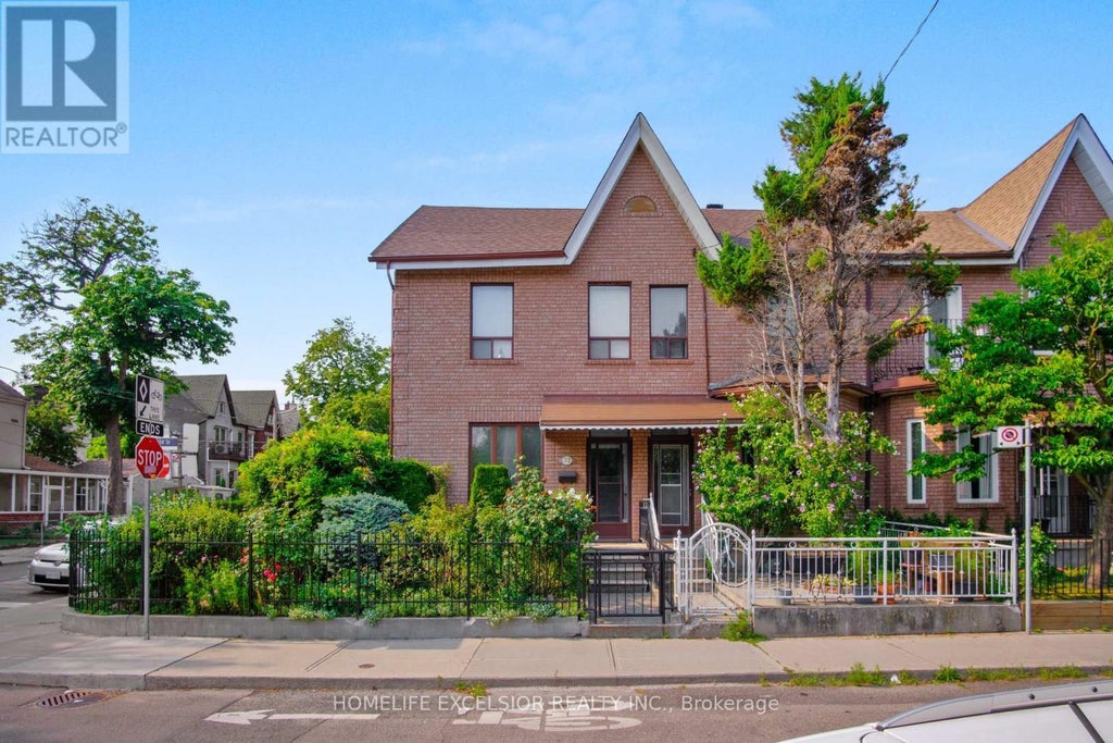 32 Argyle Street, Toronto (trinity-Bellwoods)