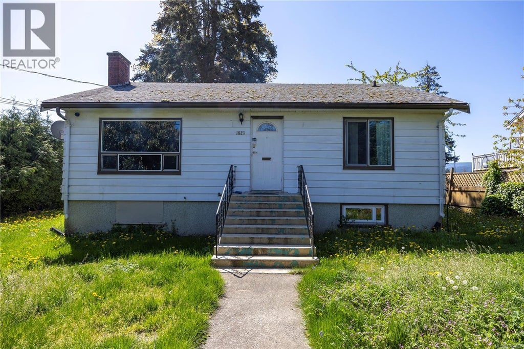 1019/1023 Dufferin Crecent, Nanaimo