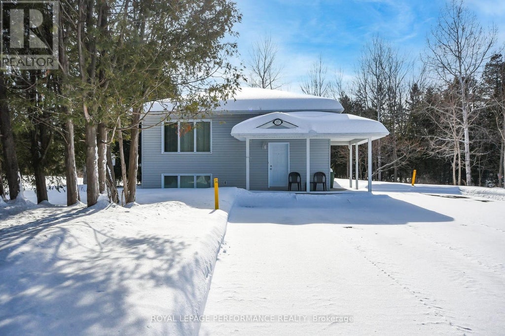 35, 35a And 37 Cloverloft Court, Ottawa