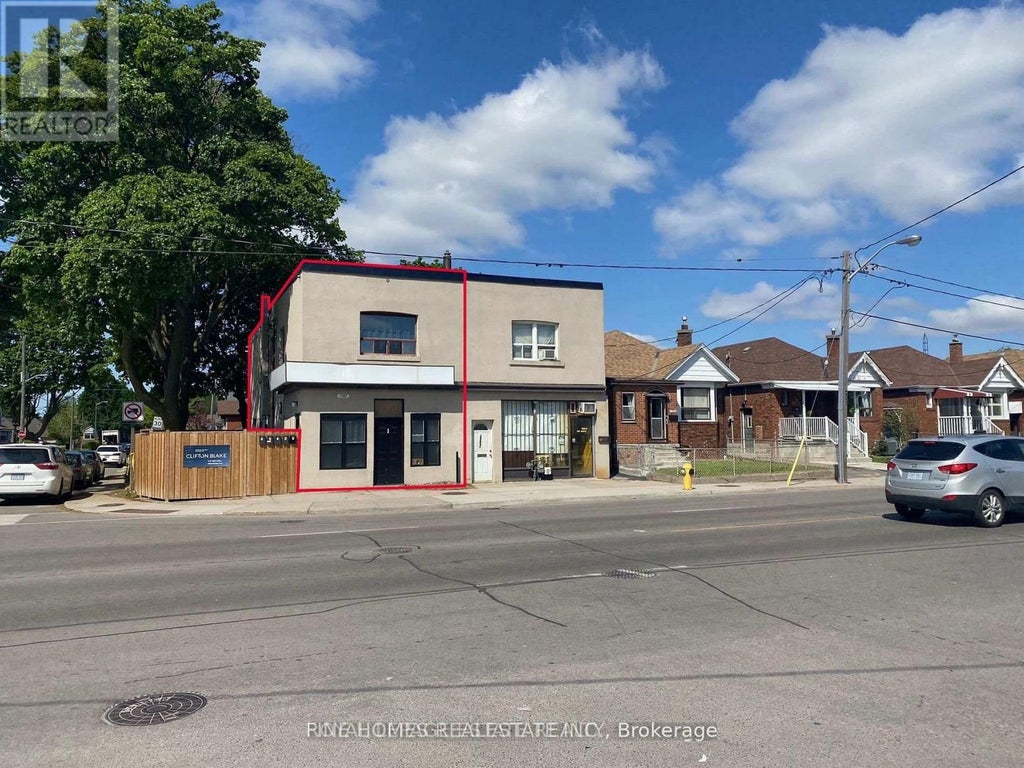 1762 Keele Street, Toronto (keelesdale-Eglinton West)