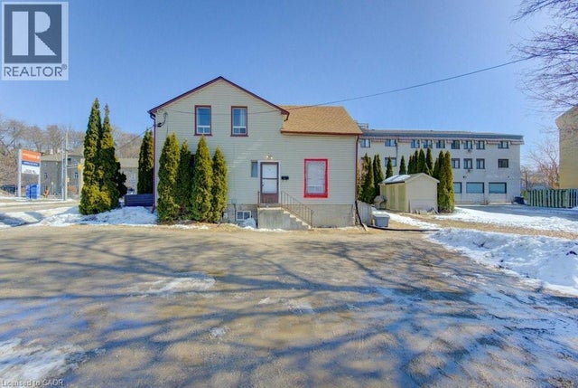 11 Simcoe Street, Cambridge