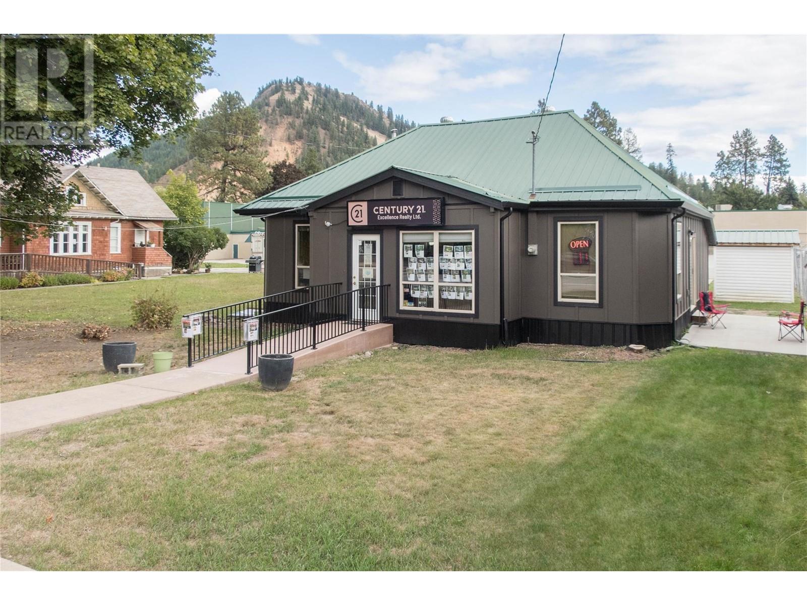 2143 Shuswap Avenue. Lumby, British Columbia