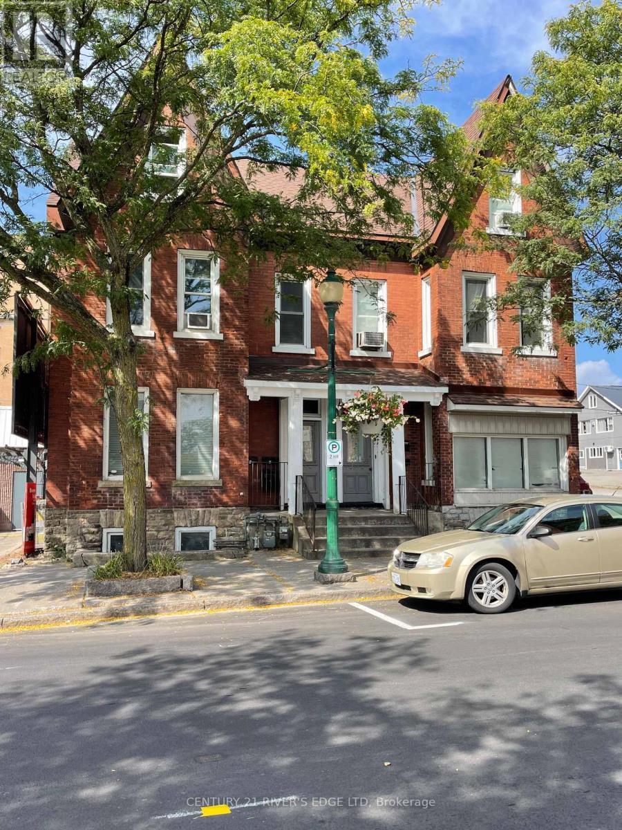 240-246 King Street W, Brockville