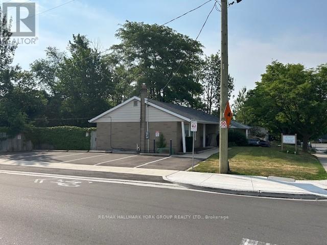 39 Parkside Drive, Newmarket (central Newmarket)