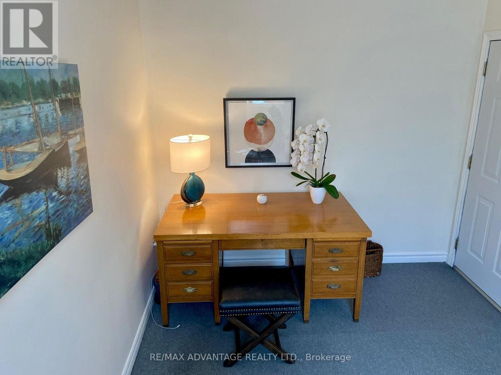 207 - 186 Albert Street, London East (east F)