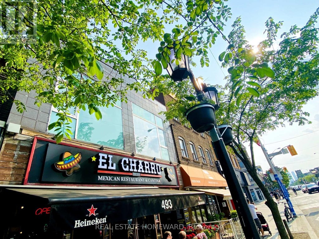 493a Danforth Avenue, Toronto (north Riverdale)