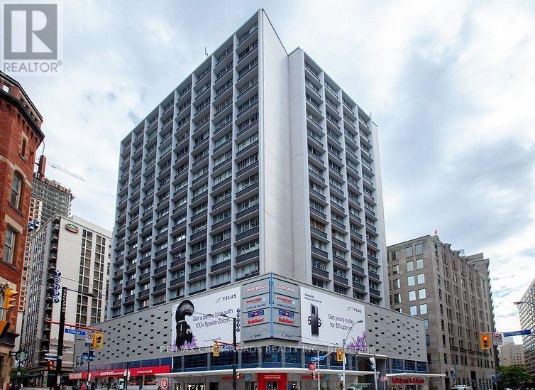 1517 - 2 Carlton Street, Toronto (church-Yonge Corridor)