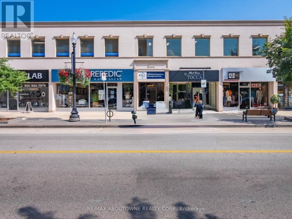 344c - 344 Lakeshore Road E, Oakville (oo Old Oakville)