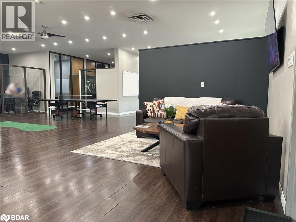 49 Essa Road Unit# 1, Barrie