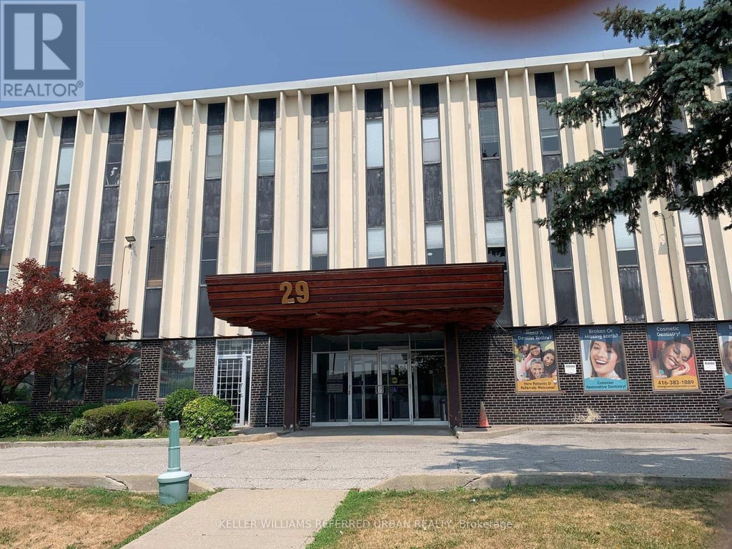 29 Gervais Drive, Toronto (banbury-Don Mills)