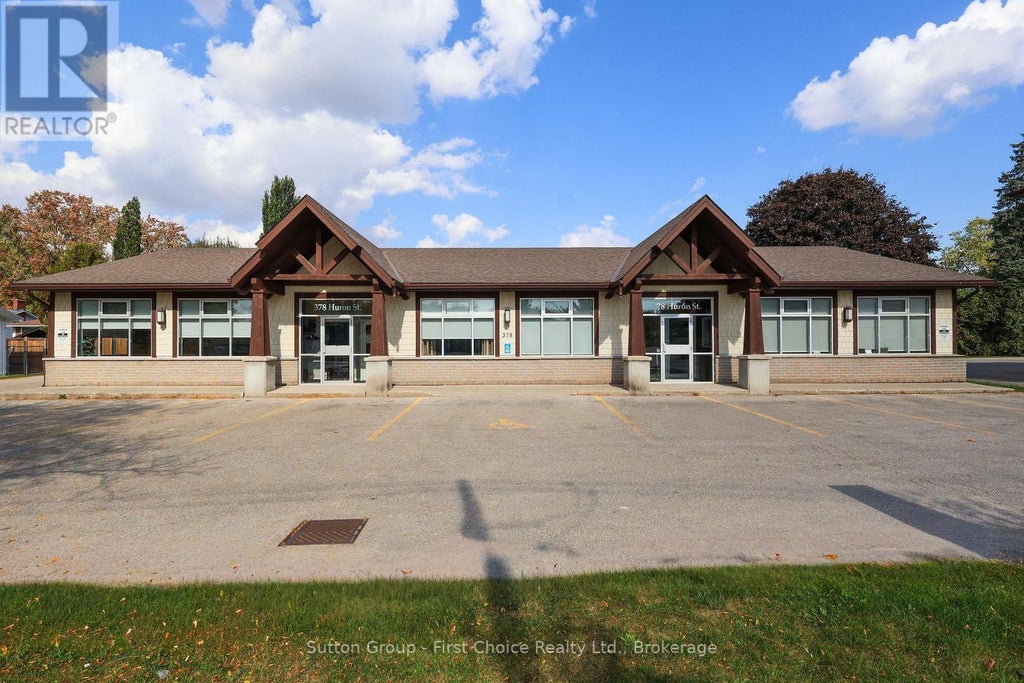 378 Huron Street, Stratford