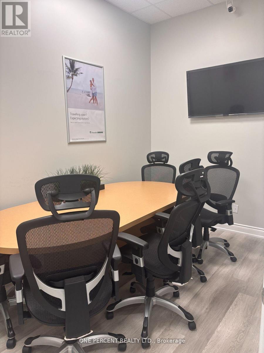 12 - 10 Great Gulf Drive, Vaughan (concord)