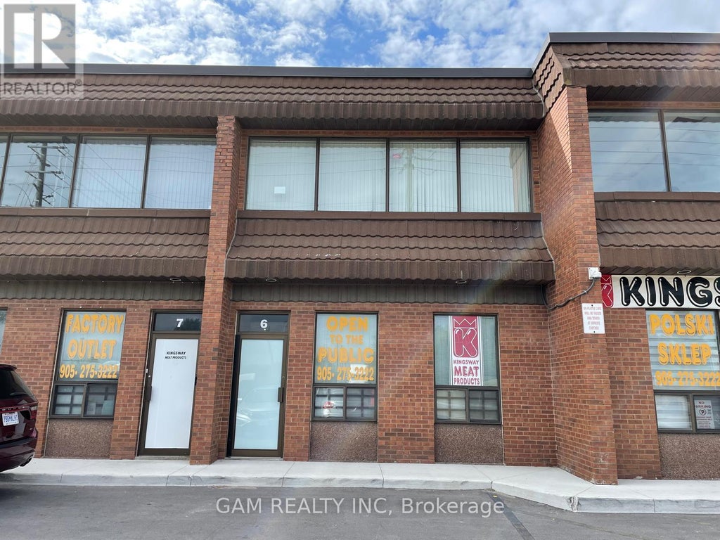 210 - 2404 Haines Road, Mississauga (dixie)