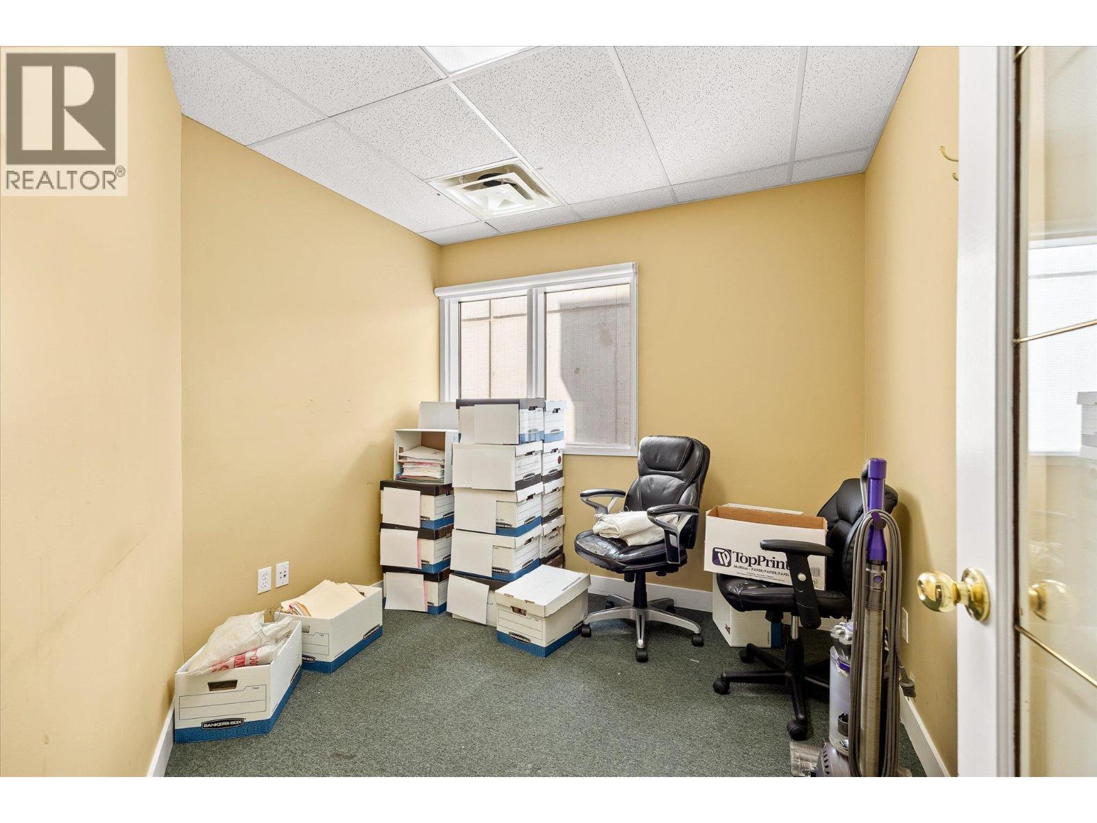 1358 St. Paul Street Unit# 202 & 203. Kelowna, British Columbia