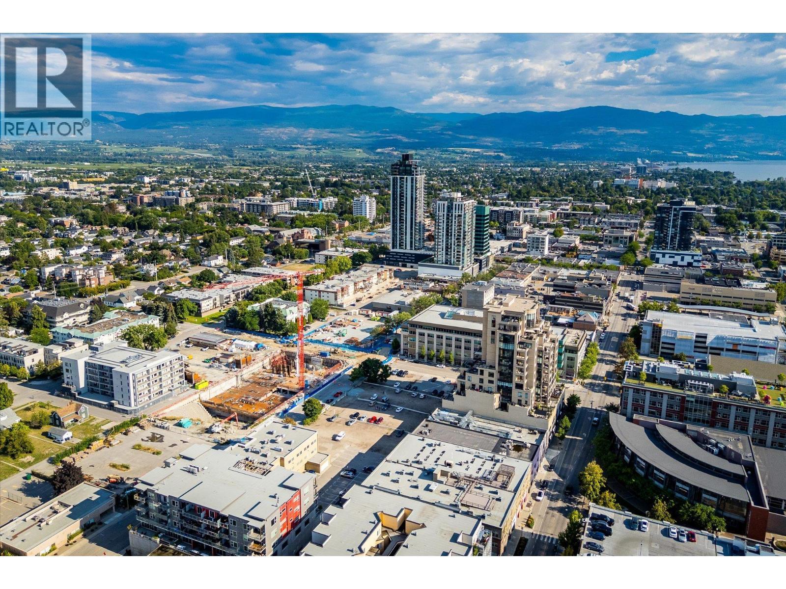 1358 St. Paul Street Unit# 202 & 203. Kelowna, British Columbia