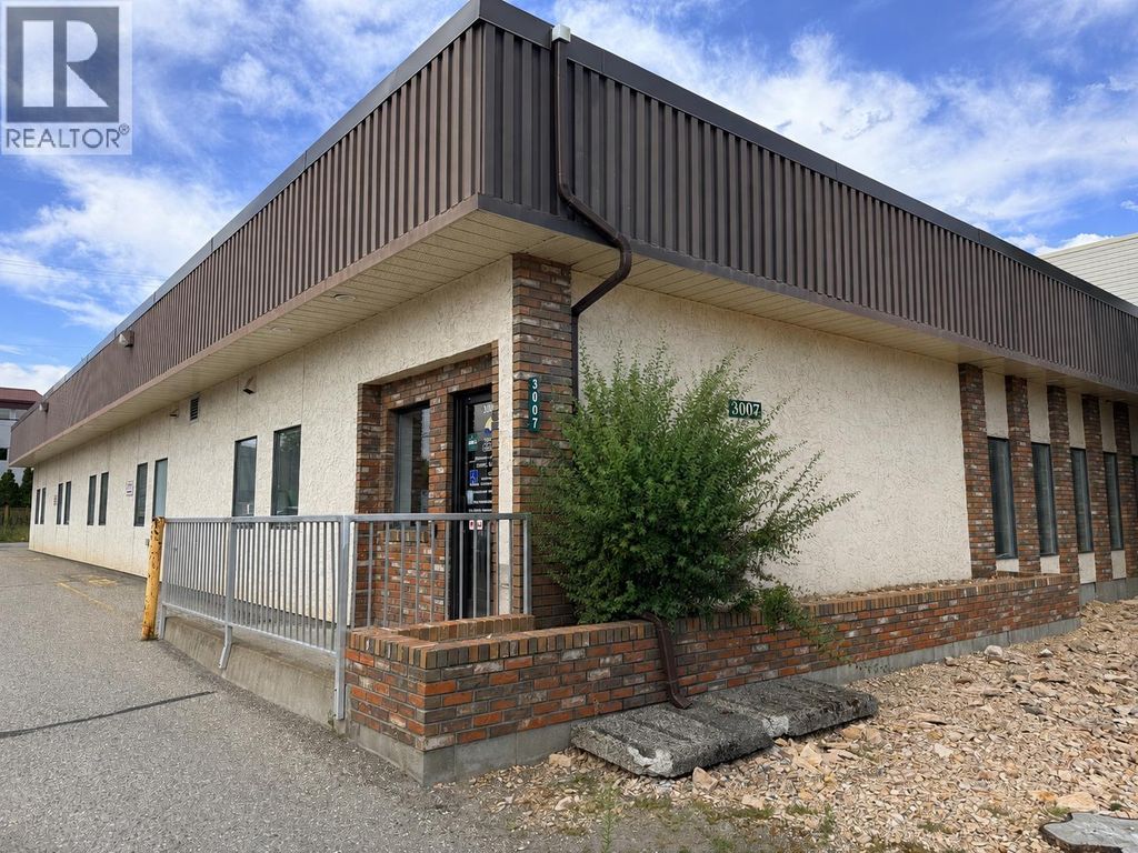 3007 35th Avenue, Vernon
