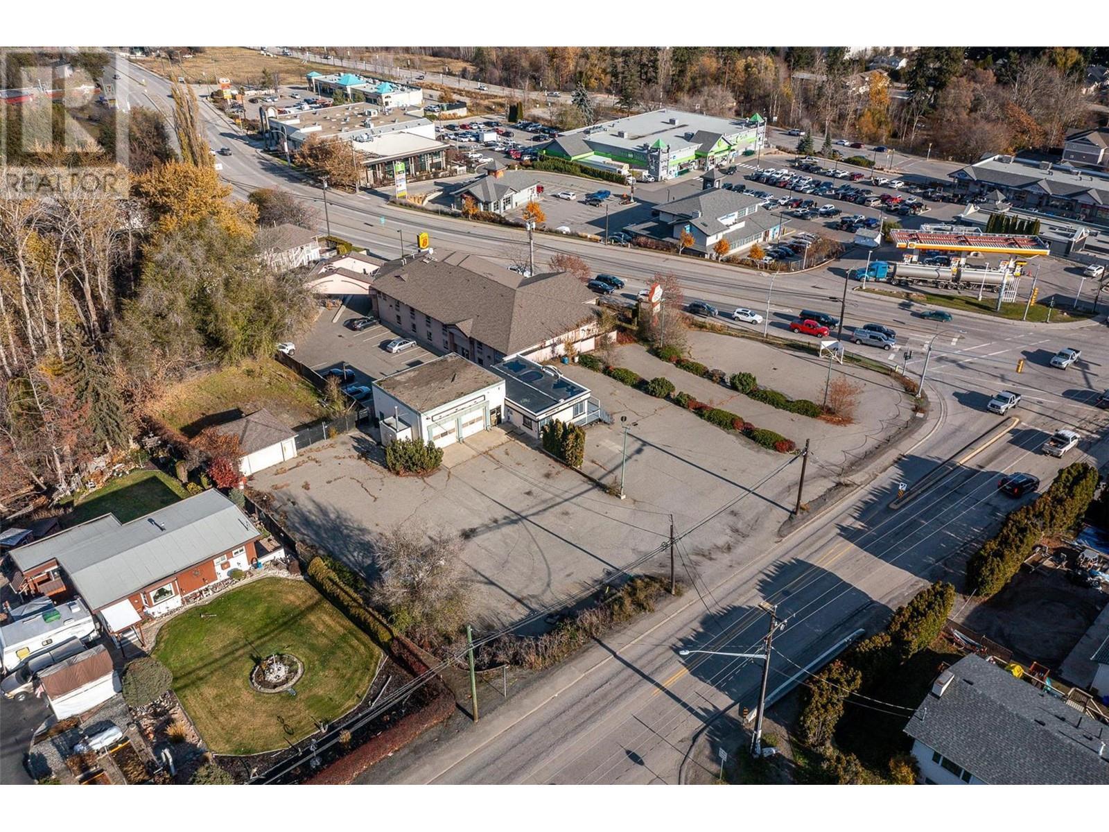 9558 Glenmore Road. Lake Country, British Columbia