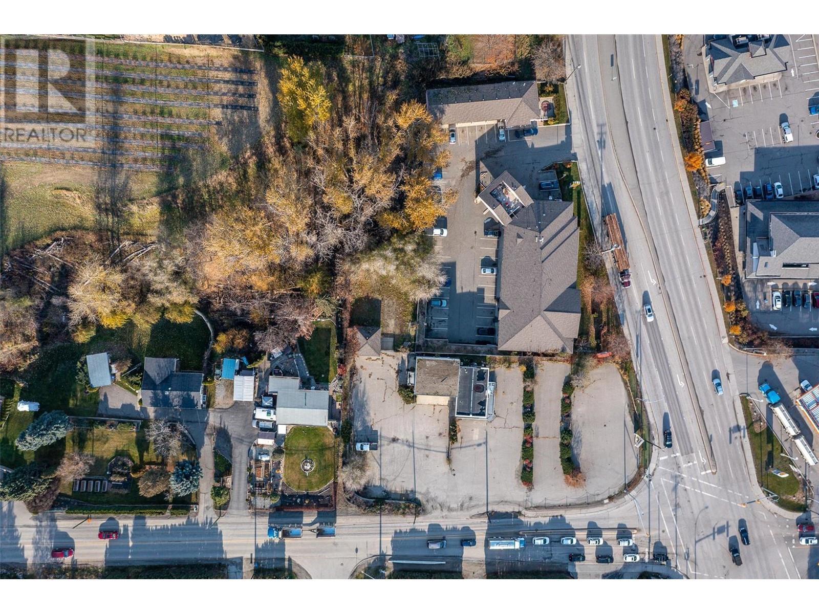 9558 Glenmore Road. Lake Country, British Columbia