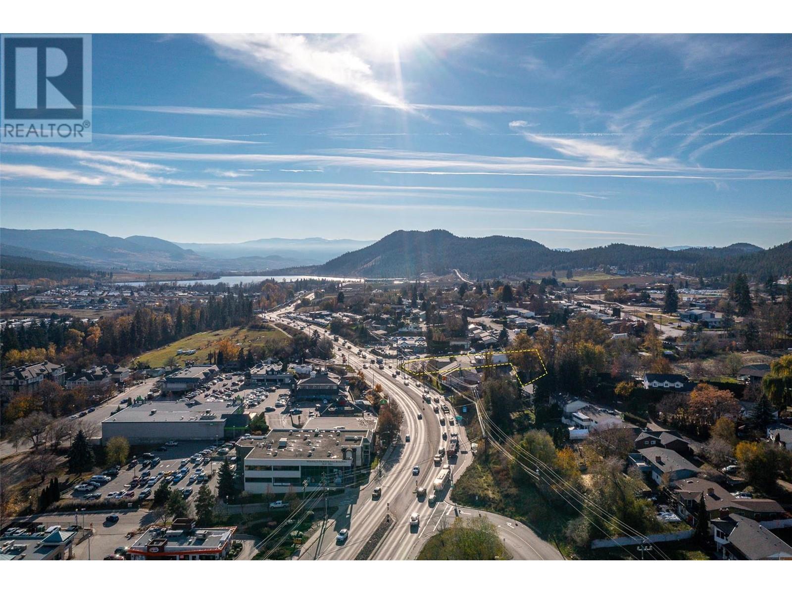 9558 Glenmore Road. Lake Country, British Columbia