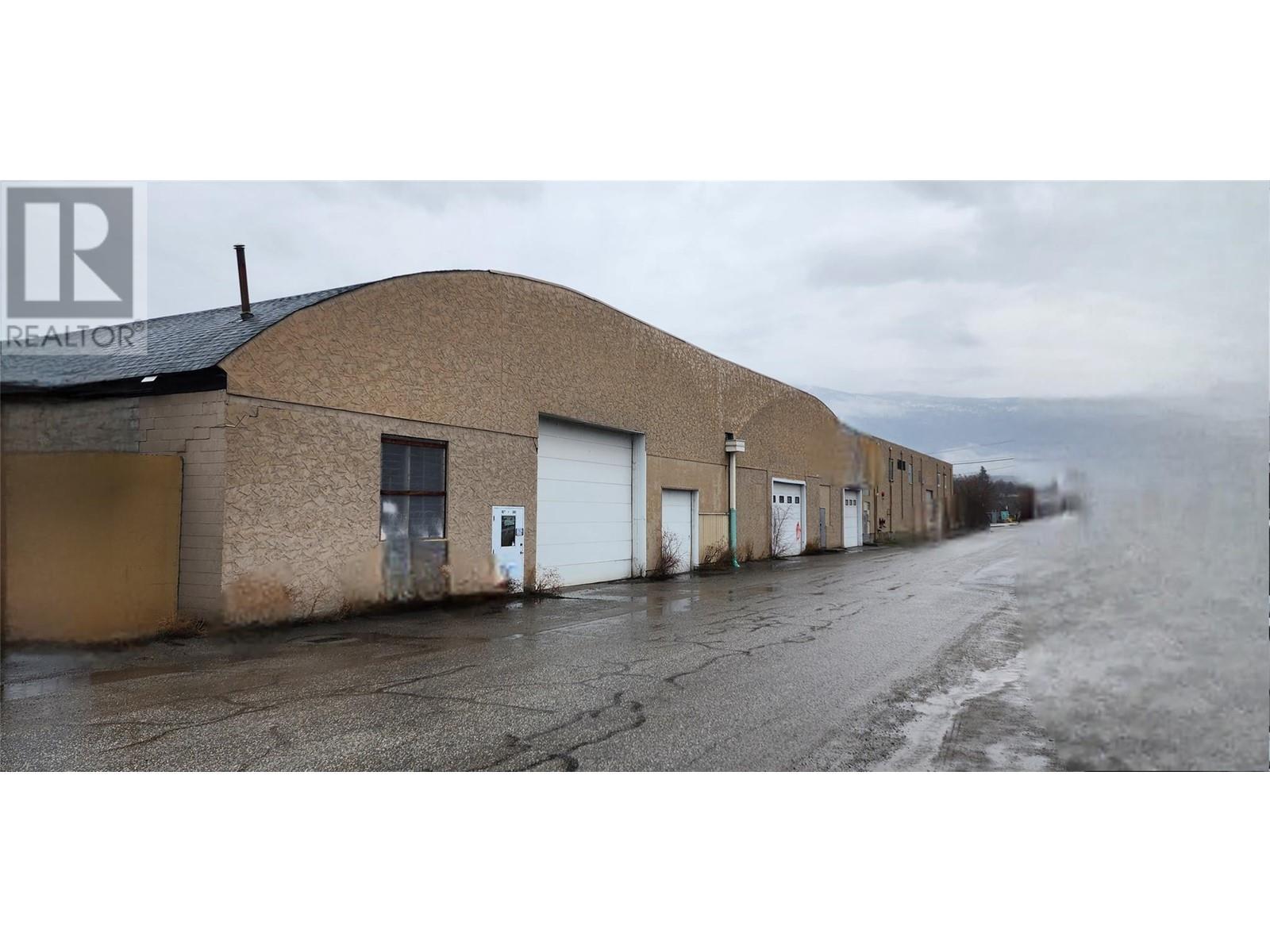 310 Co-op Avenue. Oliver, British Columbia