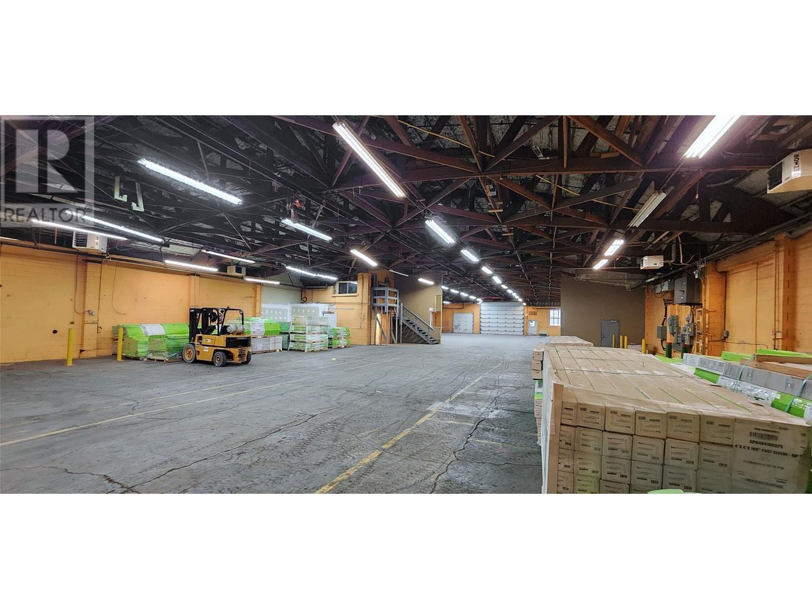 310 Co-op Avenue. Oliver, British Columbia