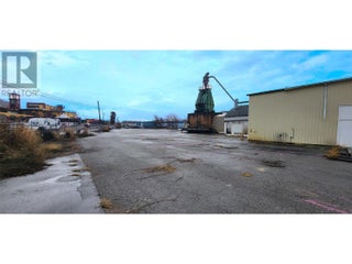 310 Co-op Avenue. Oliver, British Columbia