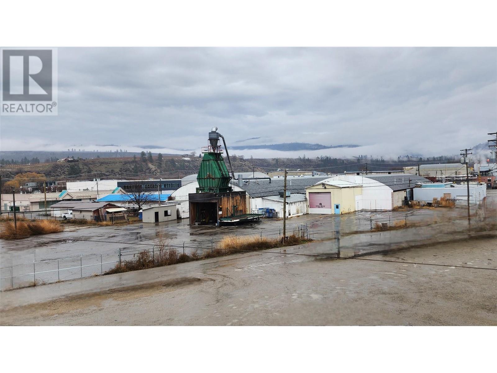 310 Co-op Avenue. Oliver, British Columbia