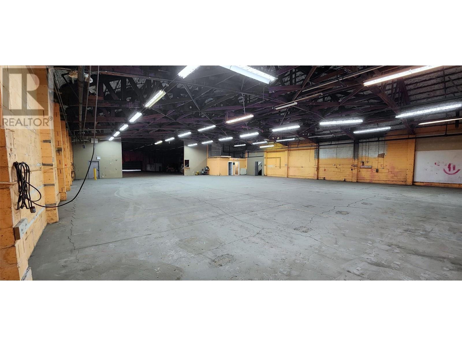 310 Co-op Avenue. Oliver, British Columbia